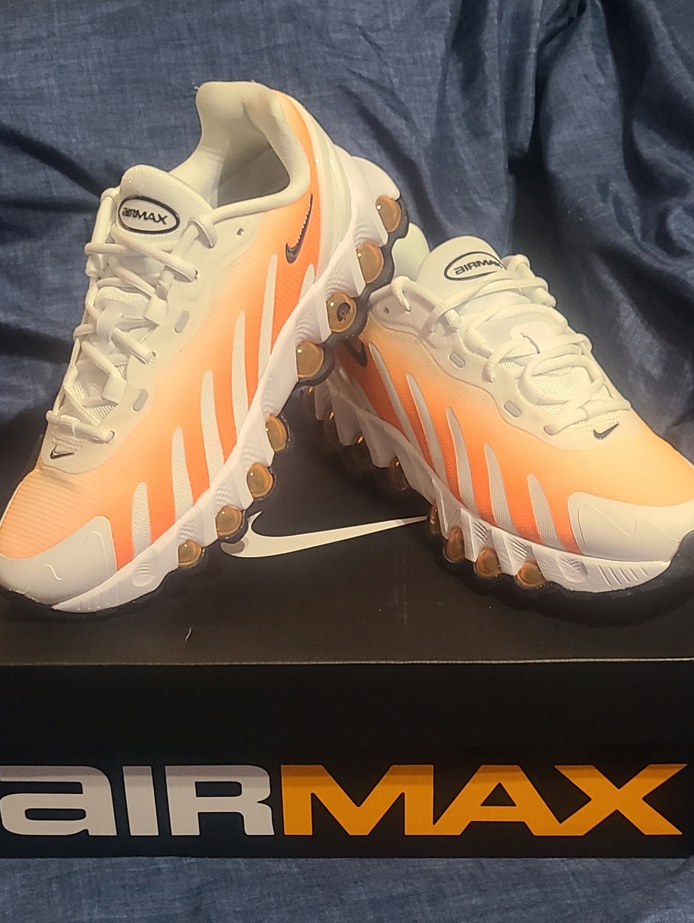 Nike Air Max DN8 "Total Orange" HF7310-100, New In Box! Youth 5/Women 6.5